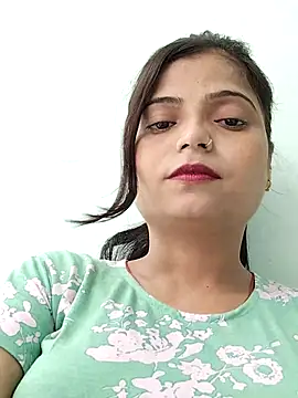 Snapshot of Missridhi chatting on July 7, 2026, 4:37 am Missridhi online show from July 7, 2026, 4:37 am