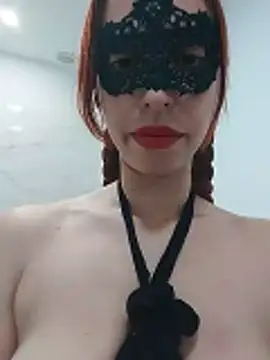 Snapshot of hailysatin chatting on June 10, 2026, 7:48 pm hailysatin online show from June 10, 2026, 7:48 pm