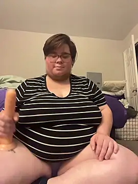 femboyphoenix online show from June 19, 2026, 1:55 am