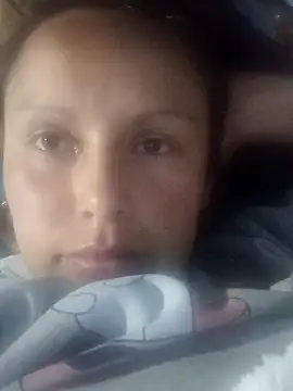Snapshot of pamela_sween chatting on June 19, 2026, 3:34 am pamela sween online show from June 19, 2026, 3:34 am