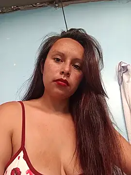 Snapshot of pamela_sween chatting on July 28, 2026, 1:32 pm pamela sween online show from July 28, 2026, 1:32 pm