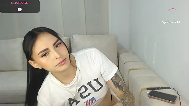 linda-es online show from June 20, 2026, 3:11 am
