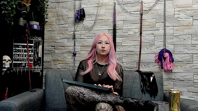 Miss Kaz online show from August 9, 2026, 12:29 am