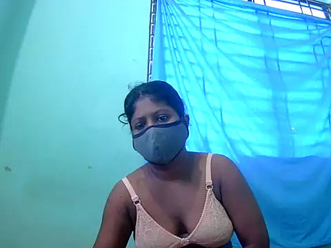 Snapshot of Rose8 chatting on June 14, 2026, 2:57 am Rose8 online show from June 14, 2026, 2:57 am