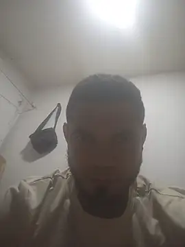 frankfoxi online show from June 13, 2026, 6:06 pm