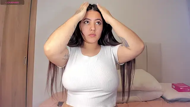 little caro online show from July 10, 2026, 6:08 pm