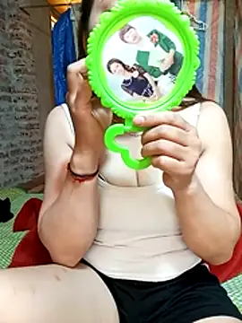 Snapshot of Chery99X chatting on July 16, 2026, 4:42 am Chery99X online show from July 16, 2026, 4:42 am