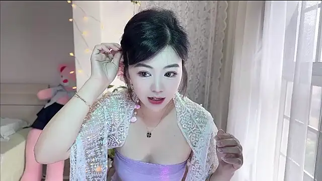 inlkitten online show from June 19, 2026, 8:09 am