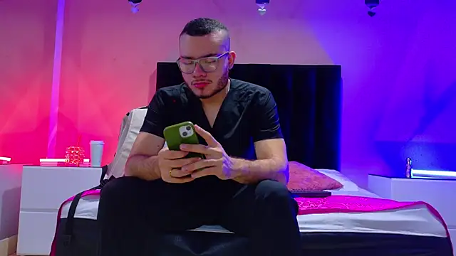 Snapshot of Matia_Zelvya chatting on July 24, 2026, 11:28 am Matia Zelvya online show from July 24, 2026, 11:28 am