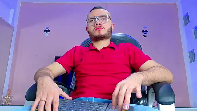 Snapshot of Matia_Zelvya chatting on July 6, 2026, 11:39 am Matia Zelvya online show from July 6, 2026, 11:39 am