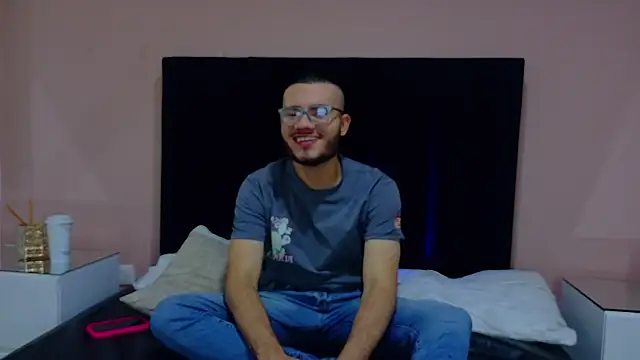 Snapshot of Matia_Zelvya chatting on June 26, 2026, 11:49 am Matia Zelvya online show from June 26, 2026, 11:49 am