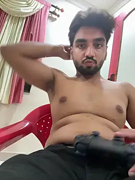 Snapshot of Crazxyhardik36 chatting on June 13, 2026, 4:27 pm Crazxyhardik36 online show from June 13, 2026, 4:27 pm