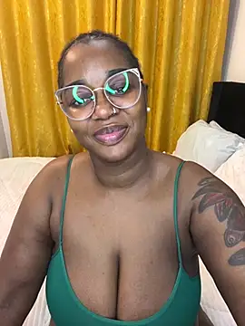 Snapshot of Honeylust26 chatting on July 20, 2026, 4:31 am Honeylust26 online show from July 20, 2026, 4:31 am