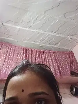 Snapshot of HOranipal57 chatting on July 15, 2026, 2:24 pm HOranipal57 online show from July 15, 2026, 2:24 pm