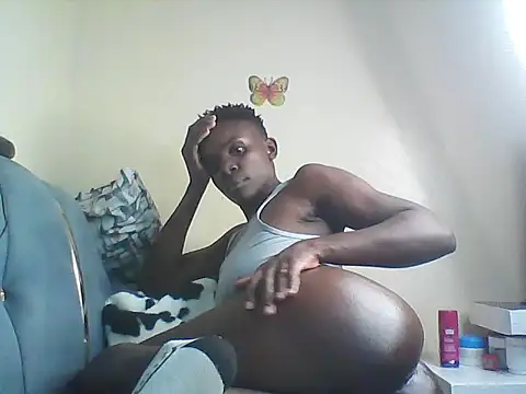 Snapshot of cutechocolate chatting on June 16, 2026, 6:19 pm cutechocolate online show from June 16, 2026, 6:19 pm