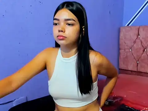 Snapshot of latin_princess_18 chatting on June 16, 2026, 1:44 pm latin princess 18 online show from June 16, 2026, 1:44 pm
