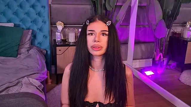 Snapshot of LucianaDelSol chatting on July 17, 2026, 3:37 am LucianaDelSol online show from July 17, 2026, 3:37 am
