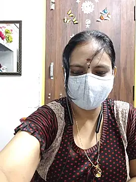 Snapshot of Tamil_white_beauty chatting on July 21, 2026, 9:54 am Tamil white beauty online show from July 21, 2026, 9:54 am