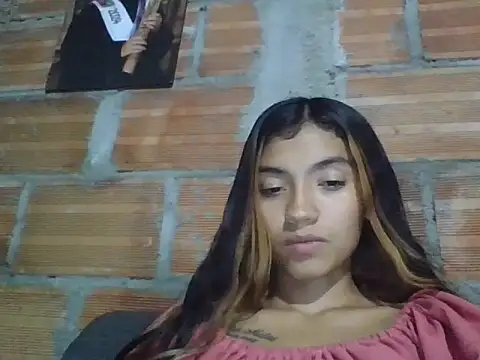 Snapshot of canelita0510 chatting on June 16, 2026, 3:39 am canelita0510 online show from June 16, 2026, 3:39 am