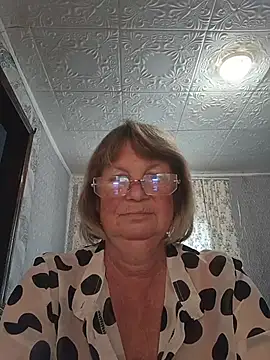 MilashkaCutie50 online show from July 22, 2026, 3:19 am
