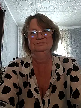MilashkaCutie50 online show from August 2, 2026, 5:28 am