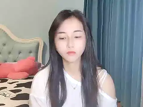 Snapshot of Qianqian-666 chatting on July 4, 2026, 12:32 pm Qianqian-666 online show from July 4, 2026, 12:32 pm