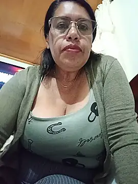 Emilif  online show from July 3, 2026, 8:48 pm