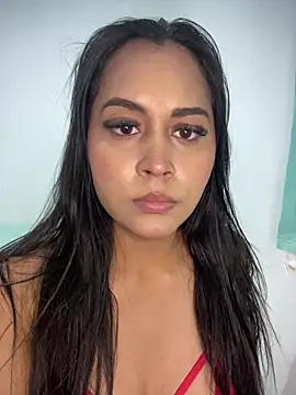 Snapshot of Luisamorena chatting on July 17, 2026, 9:01 pm Luisamorena online show from July 17, 2026, 9:01 pm