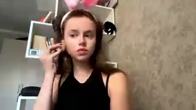 Snapshot of Mollybeans chatting on July 4, 2026, 2:54 pm Mollybeans online show from July 4, 2026, 2:54 pm