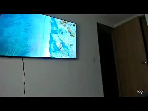 franshesca 000 online show from June 16, 2026, 1:05 am