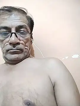 Snapshot of Prince_Aamit chatting on June 18, 2026, 11:32 pm Prince Aamit online show from June 18, 2026, 11:32 pm