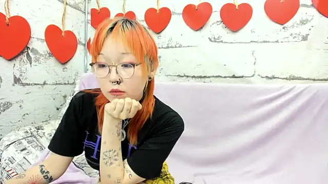 Snapshot of Cute__Kiko chatting on June 15, 2026, 2:45 am Cute Kiko online show from June 15, 2026, 2:45 am
