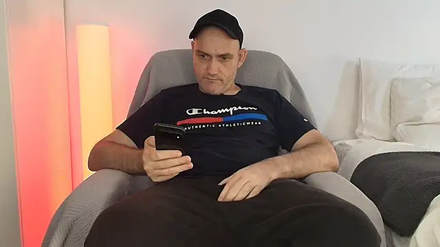 Snapshot of Harvey-Rush- chatting on June 16, 2026, 12:38 pm Harvey-Rush- online show from June 16, 2026, 12:38 pm