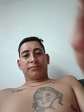 Snapshot of Tiger_cryad chatting on July 18, 2026, 10:07 pm Tiger cryad online show from July 18, 2026, 10:07 pm