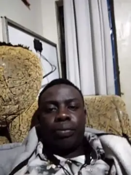 Snapshot of mwanzighe chatting on June 17, 2026, 5:56 pm mwanzighe online show from June 17, 2026, 5:56 pm