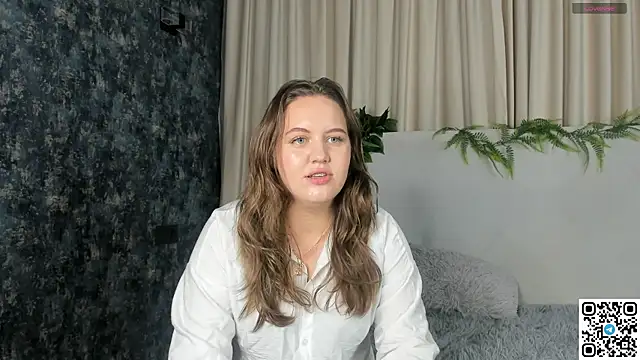 Snapshot of MissBadTiming chatting on June 27, 2026, 6:14 pm MissBadTiming online show from June 27, 2026, 6:14 pm