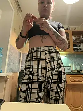 FoxyLia online show from June 16, 2026, 7:58 pm