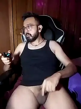 Snapshot of freakkydessi chatting on July 8, 2026, 7:14 pm freakkydessi online show from July 8, 2026, 7:14 pm