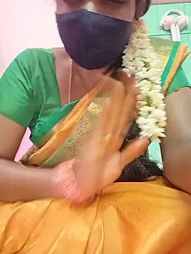 Snapshot of Tamilsexy35 chatting on June 18, 2026, 5:51 pm Tamilsexy35 online show from June 18, 2026, 5:51 pm