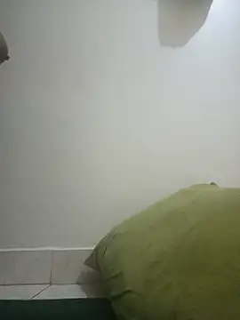 cummeme1 online show from June 24, 2026, 8:06 pm