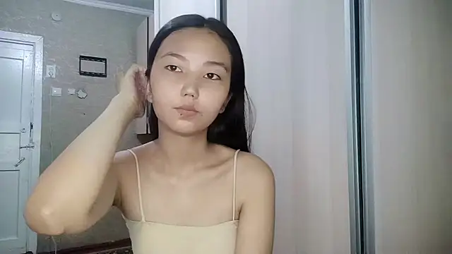 SusieSkepple online show from July 18, 2026, 12:03 pm