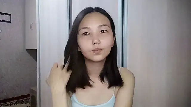 SusieSkepple online show from July 5, 2026, 1:07 pm