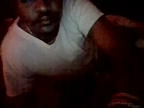 Snapshot of draven_onyx chatting on July 7, 2026, 1:36 pm draven onyx online show from July 7, 2026, 1:36 pm