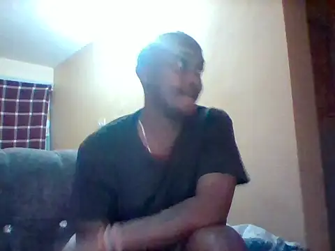 Snapshot of draven_onyx chatting on July 12, 2026, 12:33 am draven onyx online show from July 12, 2026, 12:33 am