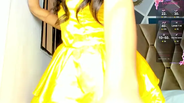 sharlottedoll online show from July 24, 2026, 12:12 pm