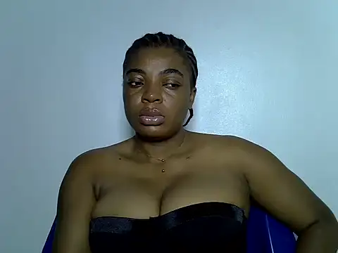 Snapshot of Domina_Empress chatting on August 3, 2026, 9:48 am Domina Empress online show from August 3, 2026, 9:48 am