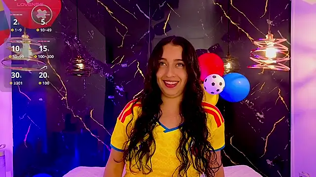 Snapshot of ZoeBlissX chatting on July 6, 2026, 11:39 am ZoeBlissX online show from July 6, 2026, 11:39 am
