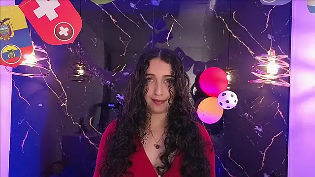 Snapshot of ZoeBlissX chatting on July 16, 2026, 11:29 am ZoeBlissX online show from July 16, 2026, 11:29 am