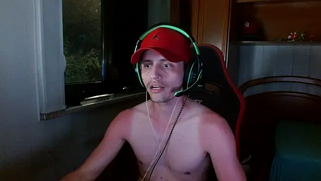 latino with hard cock online show from June 23, 2026, 10:52 pm