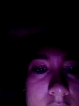 Snapshot of Fromvil chatting on June 17, 2026, 6:02 am Fromvil online show from June 17, 2026, 6:02 am